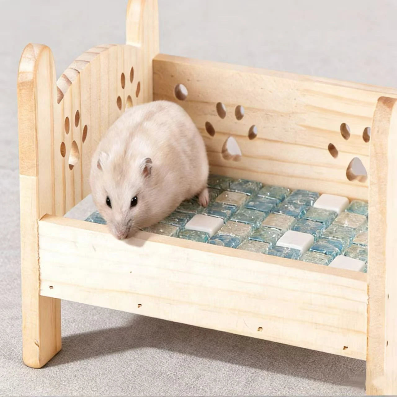 Cool Rest Four-Season Hamster Nest for Hamsters - Wooden Frame Cool Pad Decor Holes Light Wood
