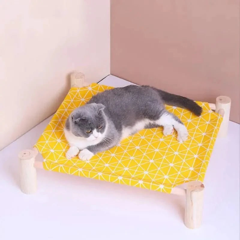 Elevated Pet Marching Bed with Removable Breathable Mat for Dogs & Cats