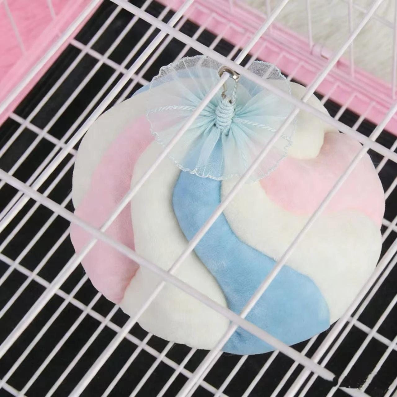 Hang & Rest Hamster Nest for Hamsters - Hanging Plush Pastel Pink/Blue/White Bow Decoration