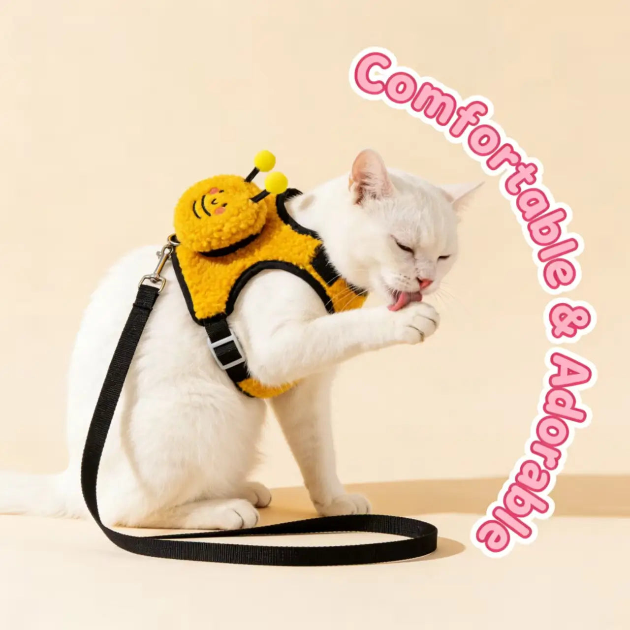 Escape-Proof Cat Harness & Leash: Fuzzy Bee Accent, Warm Sherpa