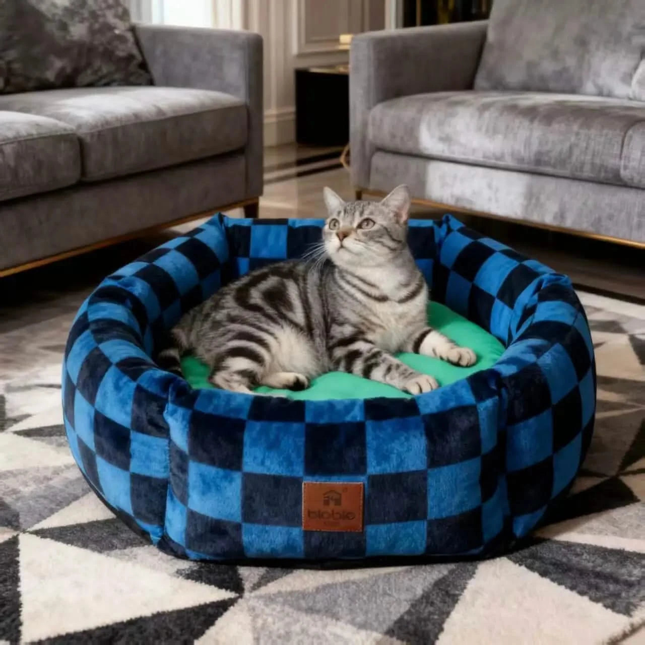 Hexagonal Pet Bed with Raised Edges - Checkerboard Pattern Plush Nest for Pet.