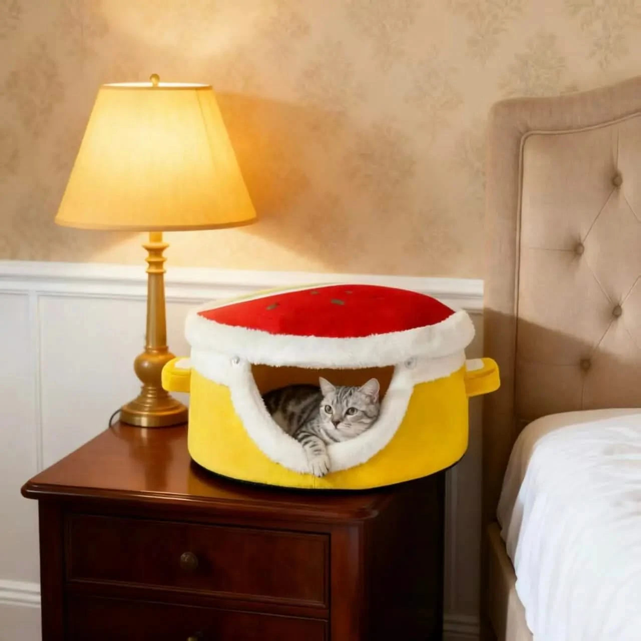 Modern Plush Cat House with Dome Lid - Enclosed Winter Warm Pet Bed, Spacious Soft Cushioned Interior.