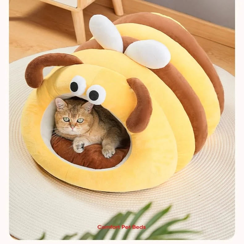 Cat Bed, Bee Shape, Soft Plush, Yellow/Brown, Fluffy Accents, Playful Nest