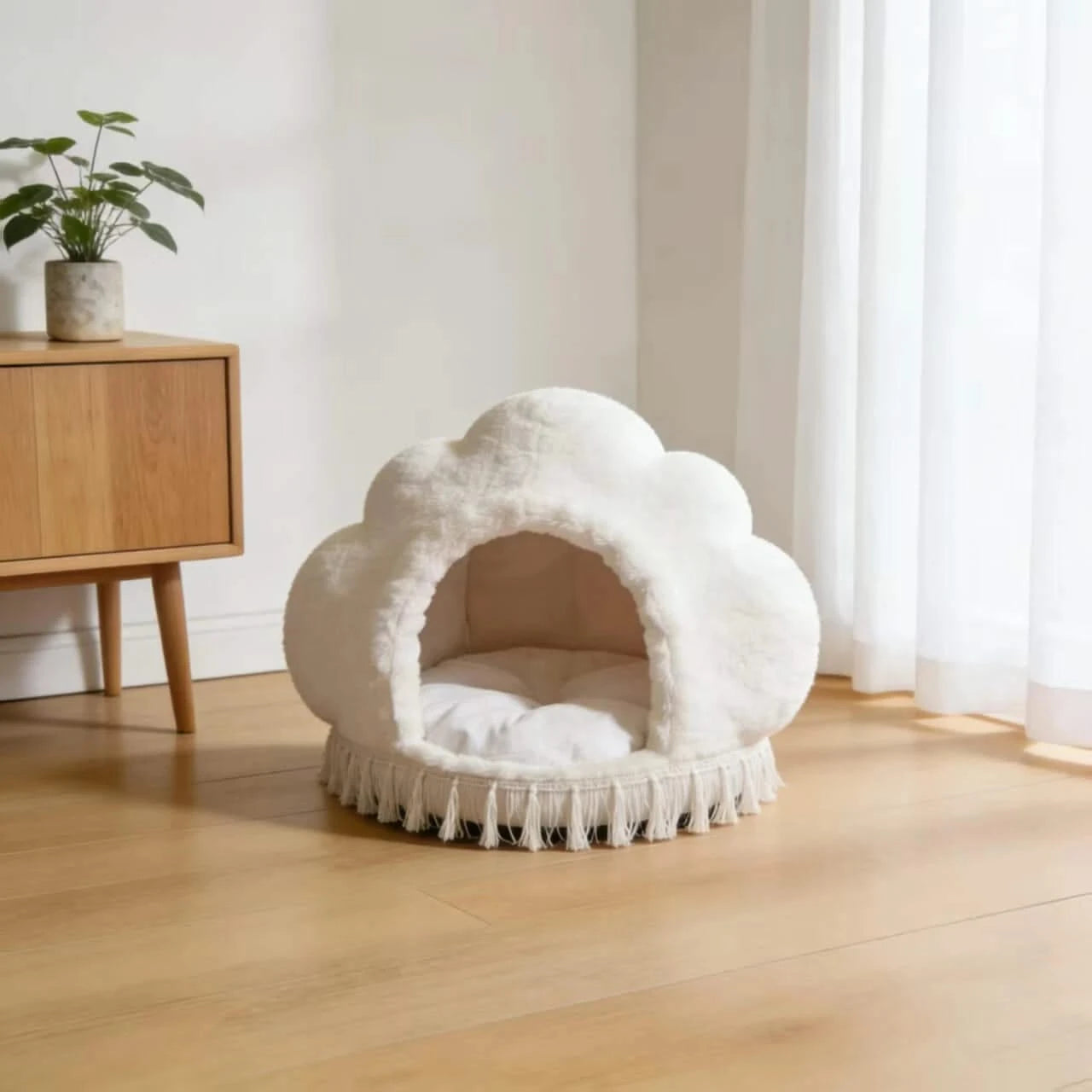 Calming Pet Bed for Cats, Cloud Shape, Plush Fabric, White, Reinforced Seams, Anxiety Relief