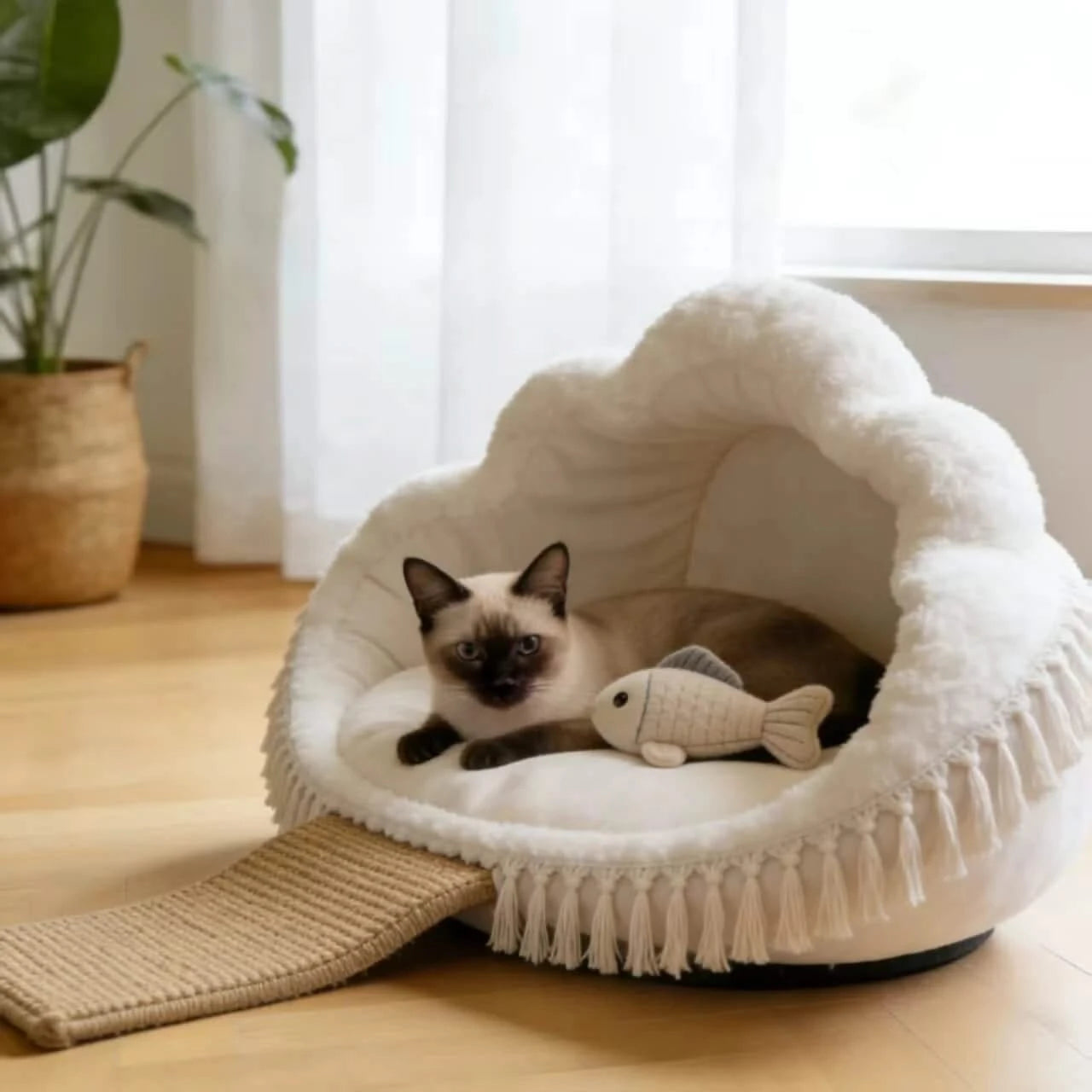 Cat Bed, Cloud Design, Memory Foam, White, Pressure Point Relief, All-Season
