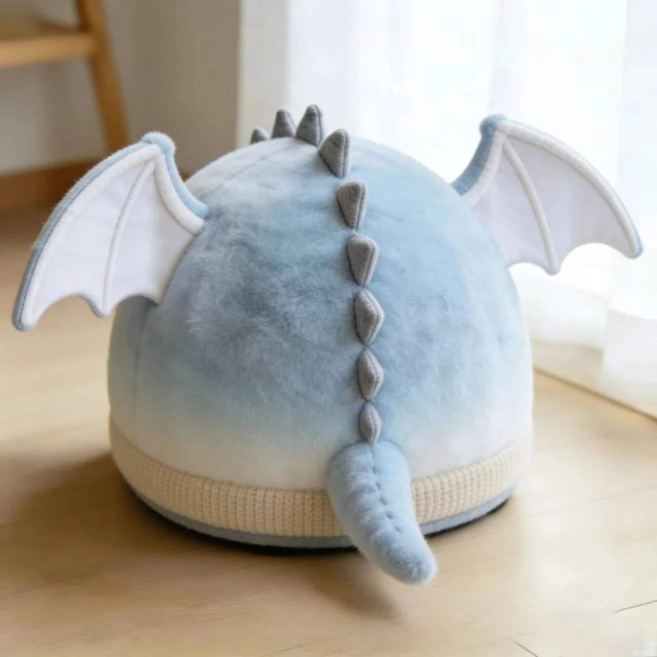 Cat Bed, Dragon Shape, Plush Material, White/Light Blue, Mythical Theme, Dreamy Slumber