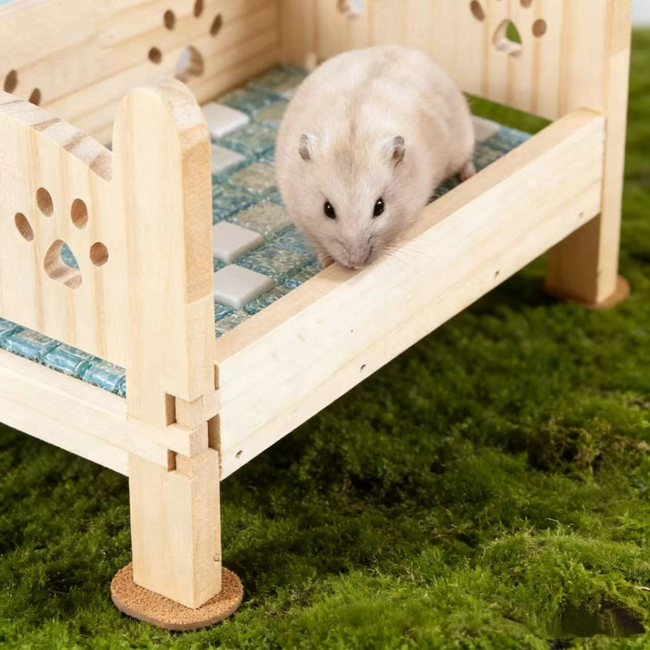 Cool Rest Four-Season Hamster Nest for Hamsters - Wooden Frame Cool Pad Decor Holes Light Wood