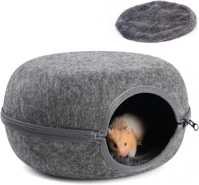 Premium Dual-Function Small Pet Hideout Bed for Guinea Pigs, Hamsters