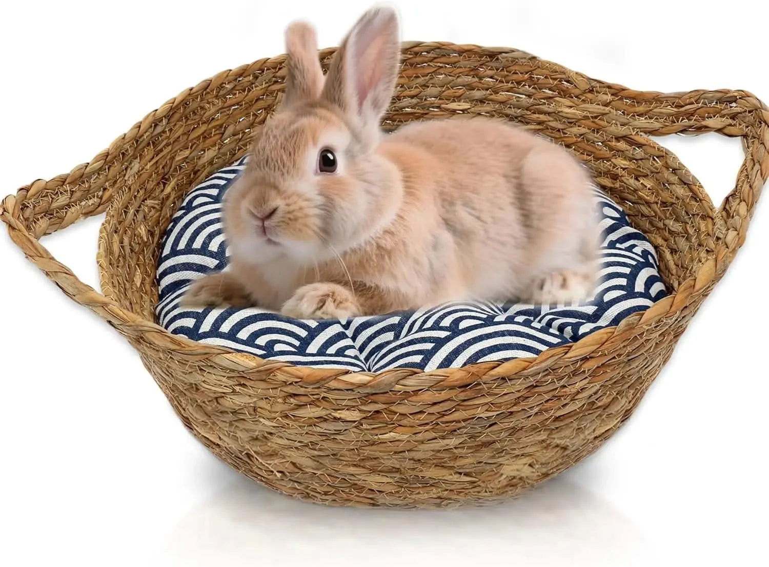 Durable Natural Woven Grass Bunny Bed with Warm Cushion for Rabbits