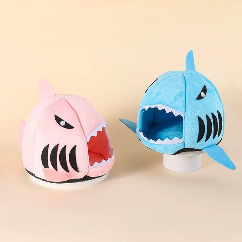 Cool-Design Chinchilla House for Chinchillas - Shark Shape, Pink-Blue, Open Mouth, Soft Teeth