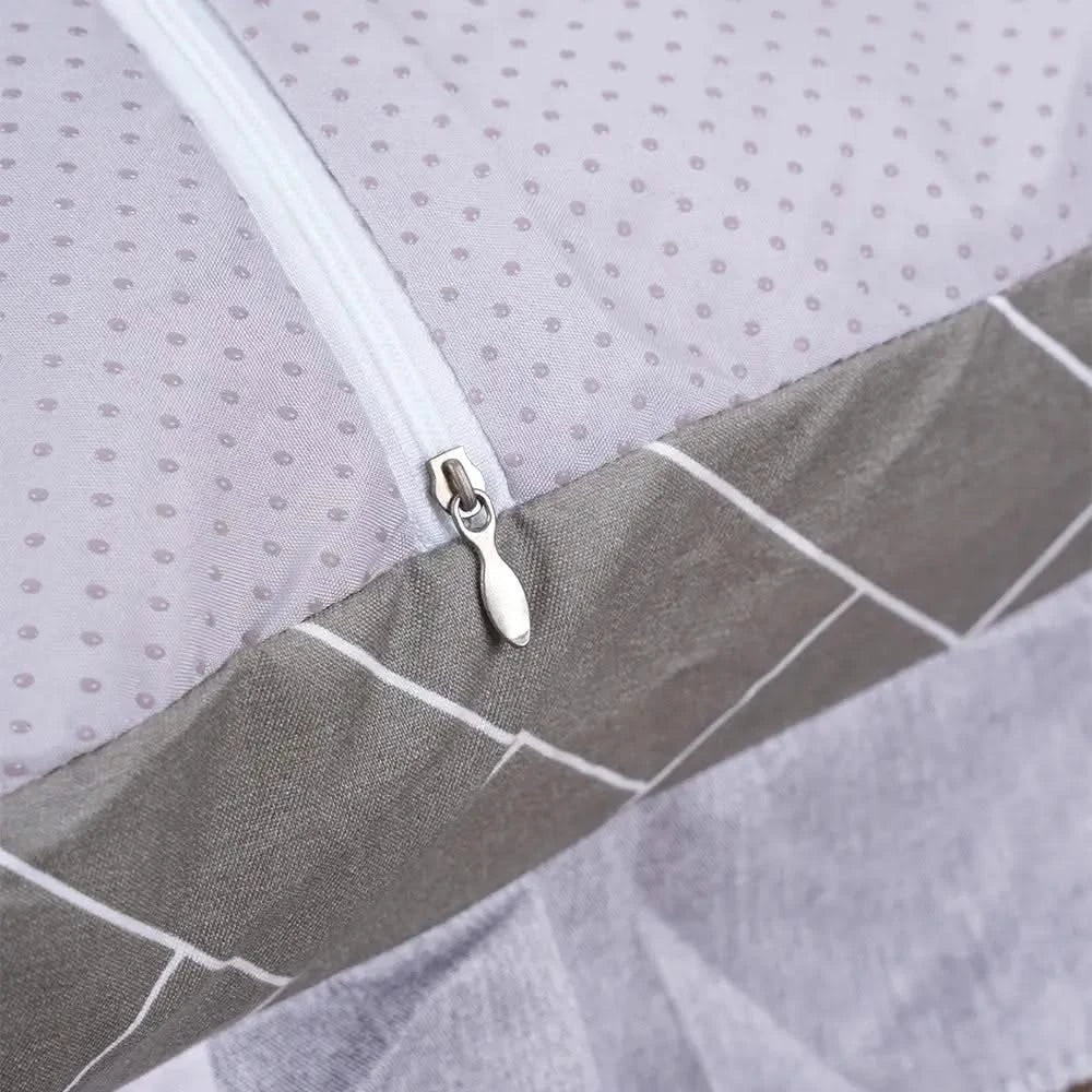 Cozy Striped Pet Bed for Small Dogs & Cats - Breathable Cushion Mat