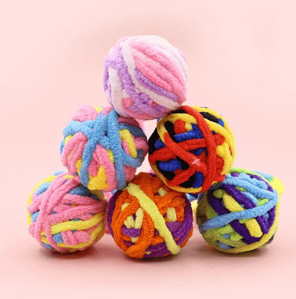 Interactive Bell Yarn Ball Toys for Cats - Colorful Plush Fabric, All-Day Play