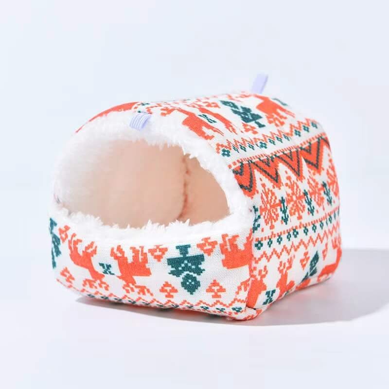 Festive Winter Hamster House for Hamsters - Christmas Pattern, Soft Interior, Red-White-Green