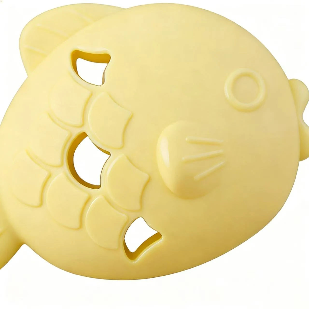 Interactive Treat-Dispensing Cat Toy - Fish-Shaped Silicone Multi-Color